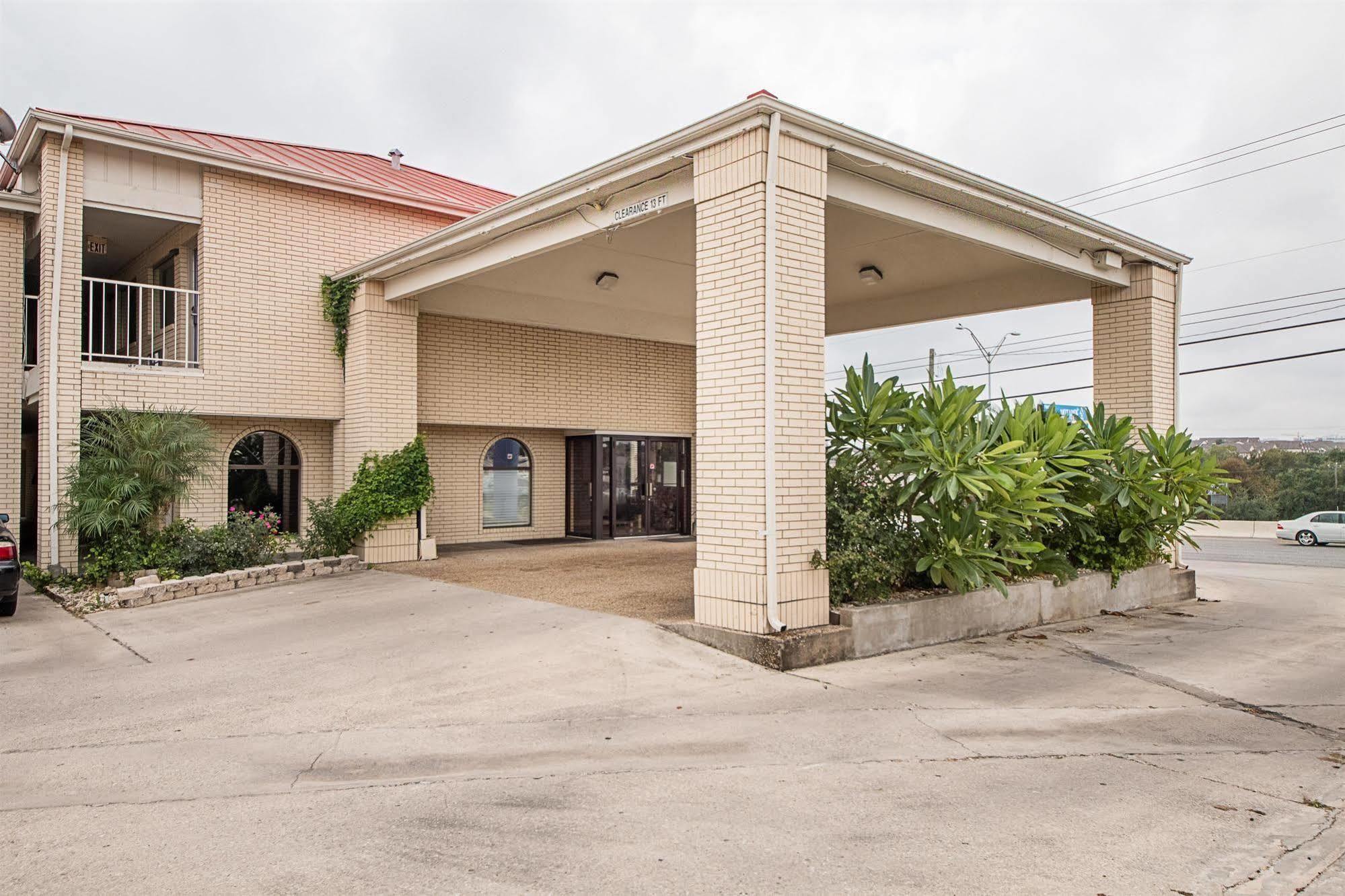 Motel 6-San Antonio, Tx - Fiesta Trails Экстерьер фото